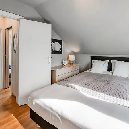 Casa vacanze Petit Wilogne In Mont (Belgium Luxembourg)