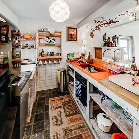 Petit Wilogne In * Mont (Belgium Luxembourg)